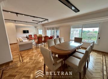 Departamento · 195m² · 6 Ambientes · 1 Cochera · Departamento 3 Dorm. con Vista Al Rio y Al Monumento. Cochera
