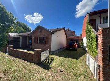 PH de 3 ambientes, Costa Azul · Casa PH Al Frente