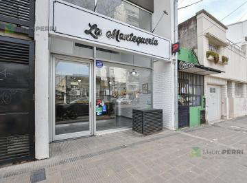Local comercial · 80m² · 3 Ambientes · 1 Cochera · Local Comercial a La Venta en La Plata