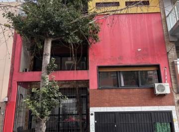 Local comercial · 160m² · 3 Ambientes · Alquiler de Espacio Comercial de 273 m² en Belgrano