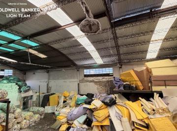 Bodega-Galpón · 870m² · 2 Ambientes · 2 Cocheras · Venta Galpón Industrial 870 m² - Estructura Mixta - Ramos Mejía