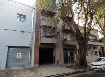 Departamento · 34m² · 2 Ambientes · 1 Cochera · Departamento de 2 Ambientes en Venta en Flores. Apto Profesional.