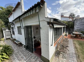Casa · 155m² · 2 Dormitorios · 3 Cocheras · Casa en Pulmon de Manzana