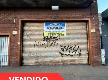 tres-de-febrero-pablo-podesta-venta-local-entre-30-y-60-mts · Local Sobre Centro Comercial