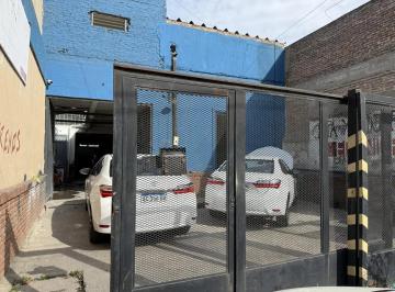 Depósito · 460m² · Depósito en Alquiler - 2 Baños - Quilmes