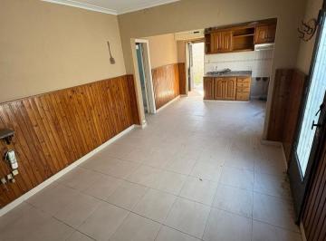 PH · 65m² · 4 Ambientes · PH en Venta - Los Hornos