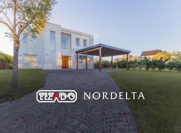 Casa · 200m² · 4 Ambientes · 1 Cochera · Casa en Alquiler en Vistas, Puertos, Escobar