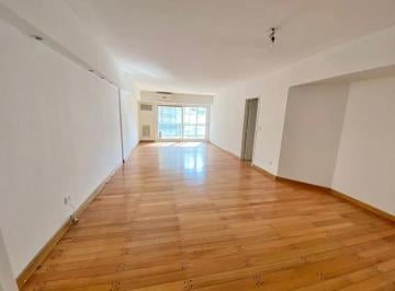 Departamento · 122m² · 4 Ambientes · 1 Cochera · Departamento en Alquiler - 4 Ambientes - Palermo Chico