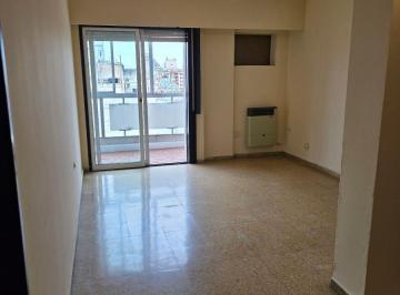 Departamento de 4 ambientes, Córdoba · Centro - Alquilo Dpto. 3 Dorm. C/balcón - Sucre 25 - Córdoba
