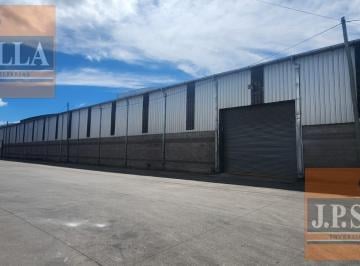 Bodega-Galpón · 1800m² · Galpón Industrial 1800 m² en Parque Industrial Moron - Haedo