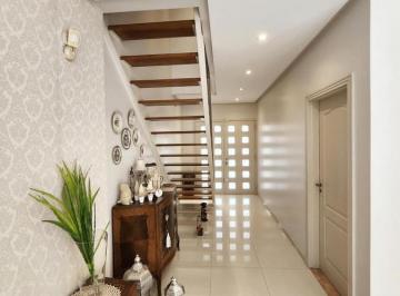 Casa · 117m² · 4 Ambientes · 1 Cochera · Venta Casa 4 Ambientes en Dos Plantas con Suite, Patio, Parrilla y Garaje en Villa Lugano