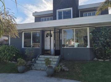 Casa de 5 ambientes, Mar del Plata · Casa en Venta C/ Cochera en El Jardin de Peralta Ramos