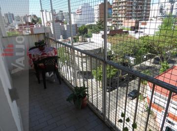 Departamento · 55m² · 3 Ambientes · 3 Ambientes de 60.33 m² Totales! Al Frente con Balcón