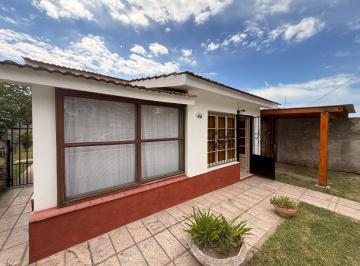 Casa de 5 ambientes, La Falda · Casa con 2 Dorm. y Jardín en Venta | La Falda