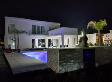 Casa de 3 ambientes, Pilar · Los Alcanfores