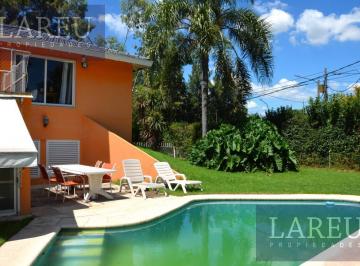 Casa · 300m² · 5 Ambientes · 2 Cocheras · Casa en Venta Mapuche Country Club, Pilar