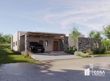 Casa · 202m² · 7 Ambientes · 2 Cocheras · Venta Casa 3 Dorm. Más Estudio Vida Barrio Cerrado Funes