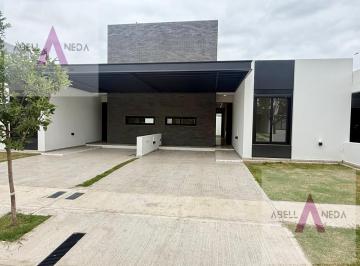 Casa · 127m² · 4 Ambientes · 1 Cochera · Dúplex Planta Baja 2 Dorm. de Categoría en Venta