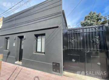 Casa · 87m² · 2 Dormitorios · Casa Centrica en Capilla del Señor
