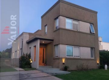 Casa · 156m² · 4 Ambientes · Venta en Los Olivares, Countries y Barrios Cerrados en Malvinas Argentinas