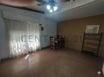 PH · 65m² · 3 Ambientes · Venta PH Dos Dorm.. Iriondo Al 5200. Rosario.