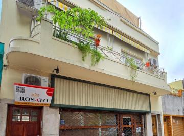 PH · 62m² · 3 Ambientes · Venta PH 3 Ambientes Al Contrafrente con Terraza a m de Plaza Sudamerica en Villa Lugano