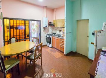 PH · 62m² · 3 Ambientes · Venta PH 3 Ambientes Al Contrafrente con Patio y Terraza en Villa Lugano