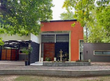Casa de 9 ambientes, Presidente Perón · Espectacular Propiedad en Barrio Cerrado Parque Las Naciones Financia, Acepta Vehículos