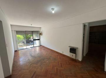 Departamento de 3 ambientes, Liniers · Venta Departamento 3 Ambientes con Balcon y Cochera Incluida - 61 m² - Bajas Expensas