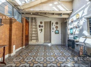 PH · 65m² · 3 Ambientes · Venta Floresta PH 3 Ambientes con Patio