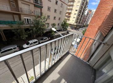 Departamento de 3 ambientes, Mar del Plata · Depto 2 Amb Alfrente con Patio y Dependencia de Servicio