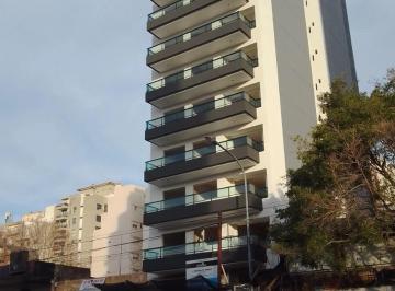 Departamento de 2 ambientes, Villa Luro · Villa Luro. Av Rivadavia 10.100. Semipiso 2 Amb Frente Terraza.