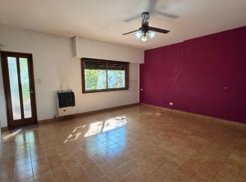 Departamento de 3 ambientes, Almirante Brown · Departamento de 3 Ambientes Céntrico