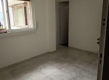 Departamento de 2 ambientes, Pompeya · Departamento 2 Ambientes Laterales