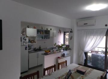 Departamento · 50m² · 2 Ambientes · Departamento en Venta - 1 Dormitorio 1 Baño - 50 m² - Avellaneda