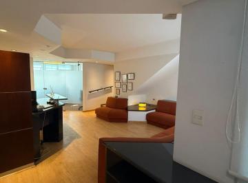 Oficina comercial · 140m² · 6 Ambientes · Lavalle 1600, Oficina Piso Alto en Duplex, 160 m² con Balcones Terraza, Tribunales