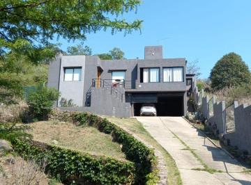 Casa · 171m² · 2 Dormitorios · 2 Cocheras · Se Vende Casa de Dos Dorm. en Mayu Sumaj a m del Rio