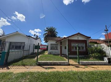 Casa · 73m² · 3 Ambientes · 1 Cochera · Casa Chalet en Venta en Los Polvorines, Malvinas Argentinas, G. B. a. Zona Norte