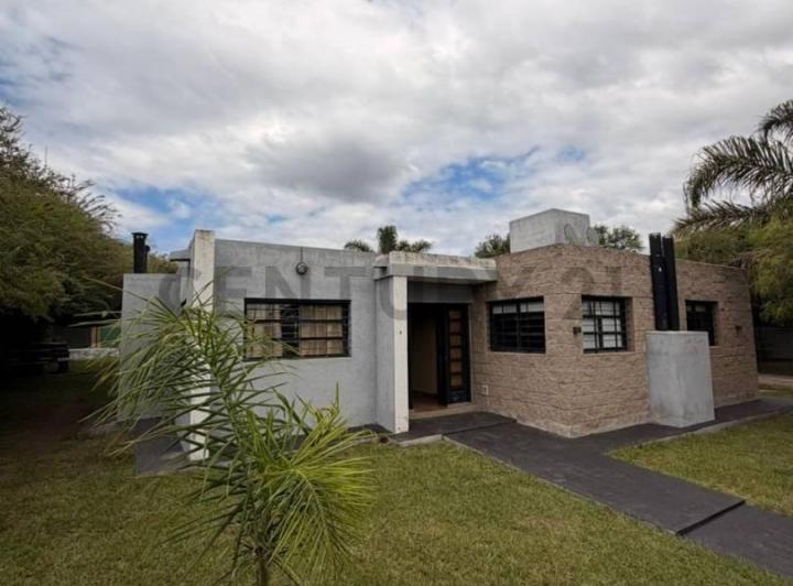 Casa · 100m² · 2 Dormitorios