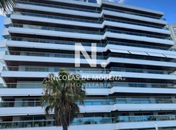 Foto1 · Exclusivo Apartamento en Edificio Puerto Punta - 4 Dorm. + Servicio Completo
