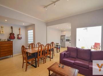 PH · 69m² · 3 Ambientes · PH en Venta - 2 Dorm. 2 Baños - Mar del Plata