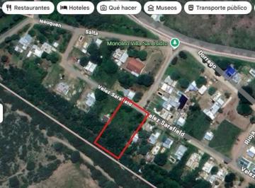 Terreno · 300m² · Villa San Isidro! Venta de 3 Terrenos Contigos de 300 m² Cada Uno