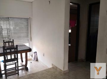 PH · 160m² · 3 Ambientes · PH en Venta - 2 Dorm. 1 Baño - 160 m² - Quilmes