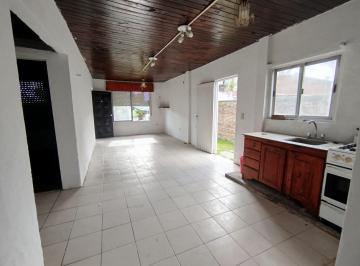 PH · 80m² · 3 Ambientes · 1 Cochera · Alquiler Casa PH William Morris Hurlingham