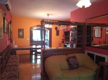 Casa · 69m² · 4 Ambientes · Casa en Venta - 3 Dorm. 1 Baño - General San Martín