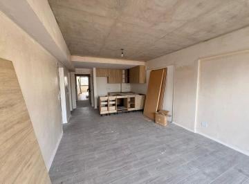 Departamento · 57m² · 2 Ambientes · Venta Departamento 2 Ambientes Dormitorio en Suite Toilette de Recepción Almagro