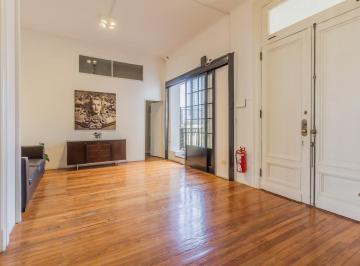 Oficina comercial · 170m² · 4 Ambientes · Oficina de Venta en Edificio Historico en Plaza de Mayo