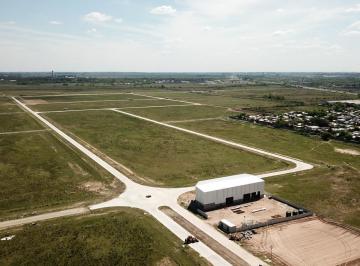 Terreno · 2888m² · Lote de 2.888 m² en Venta en Parque Industrial Los Libertadores - Campana