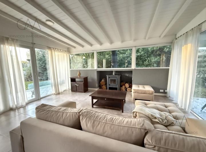 Casa · 227m² · 4 Ambientes