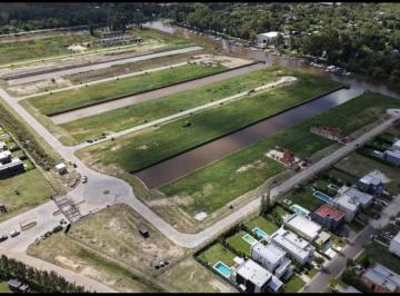 Terreno · 722m² · Venta Lote Al Rio Barrio Nautico Villa Nueva Permuta Financia